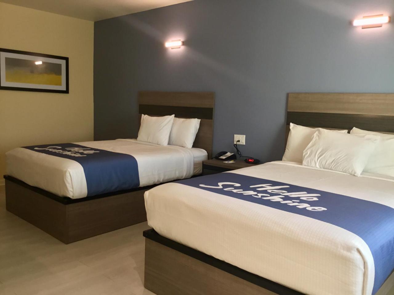 Days Inn By Wyndham Freeport Ngoại thất bức ảnh